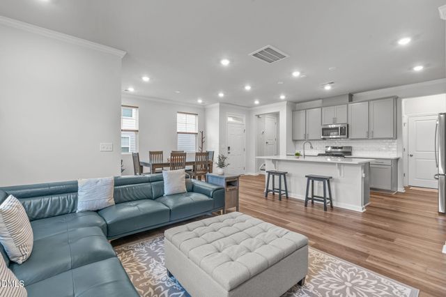 1809 Barrett Run Trail, Apex, NC 27502