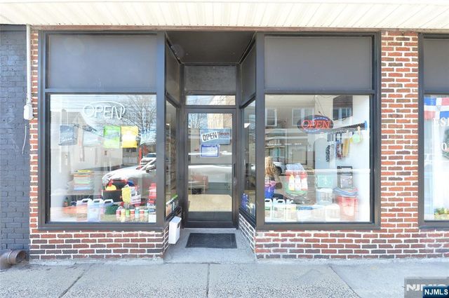 306-310 Queen Anne Road, Teaneck, NJ 07666