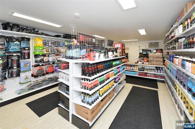 306-310 Queen Anne Road, Teaneck, NJ 07666