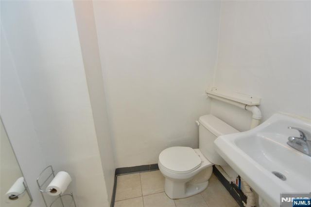 306-310 Queen Anne Road, Teaneck, NJ 07666