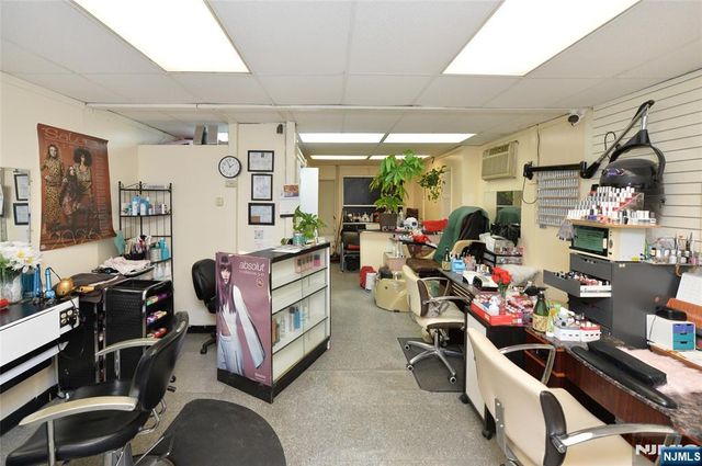 306-310 Queen Anne Road, Teaneck, NJ 07666