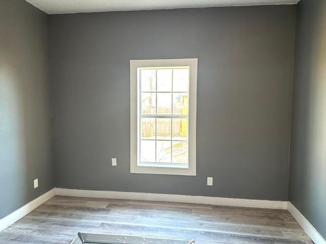 510 W 12th, Plainview, TX 79072