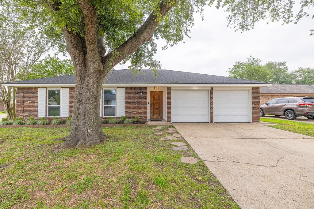 4127 Alecia Drive, Pasadena, TX 77503
