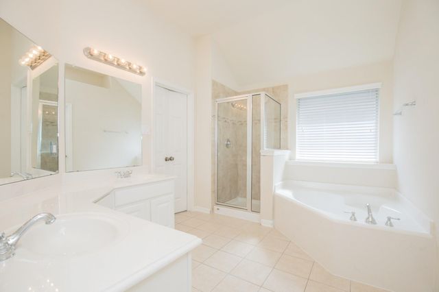 835 Aqua Vista, Rosenberg, TX 77469