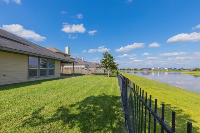 835 Aqua Vista, Rosenberg, TX 77469