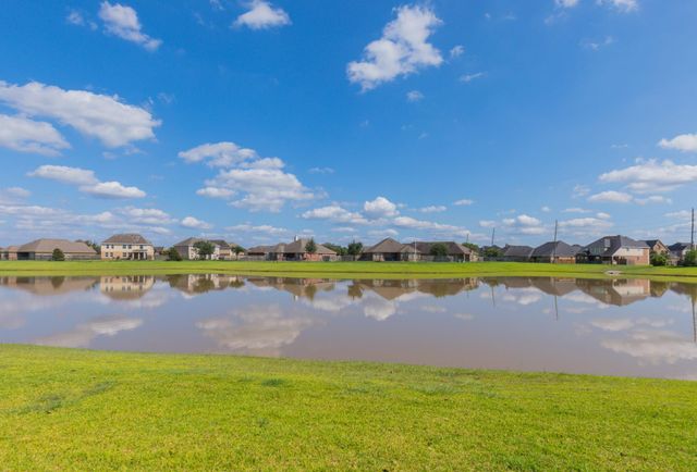 835 Aqua Vista, Rosenberg, TX 77469