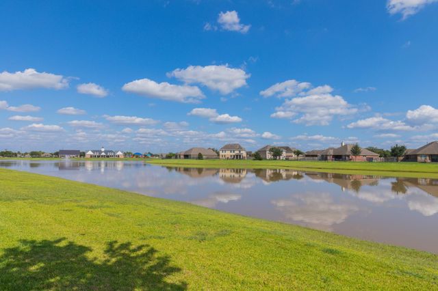 835 Aqua Vista, Rosenberg, TX 77469