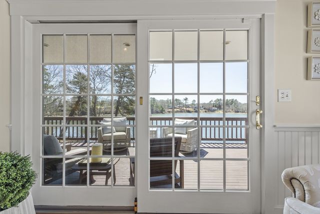 9 Fabyan Way, Bourne, MA 02532