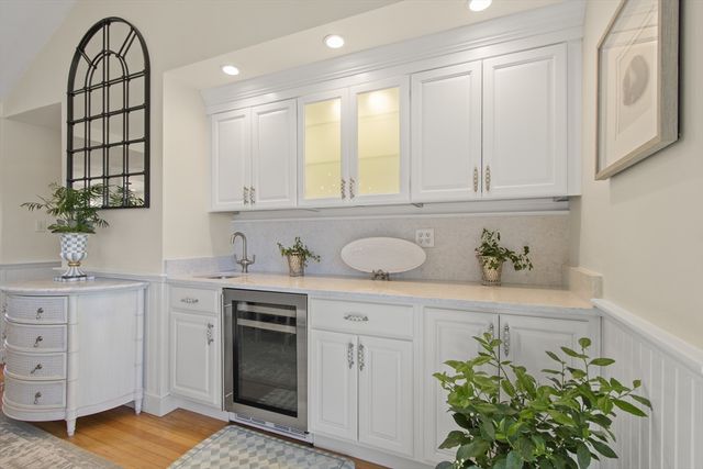 9 Fabyan Way, Bourne, MA 02532