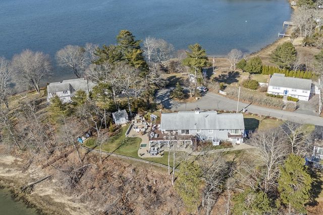 9 Fabyan Way, Bourne, MA 02532