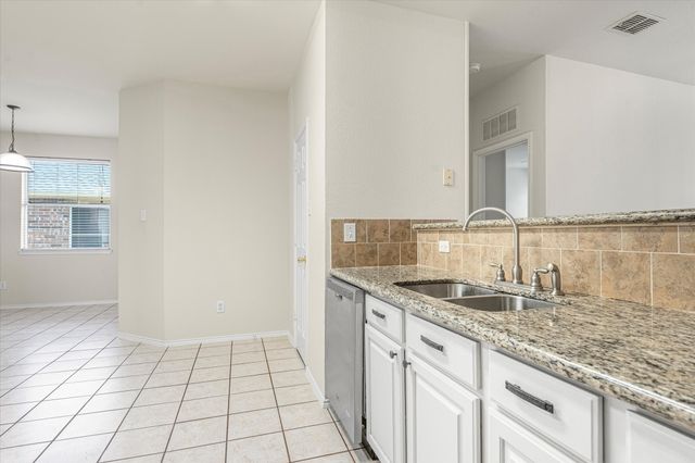 9612 Anns Way, Plano, TX 75025