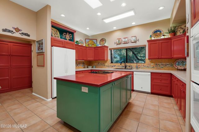 1720 N Forty Niner Drive, Tucson, AZ 85749