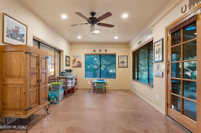 1720 N Forty Niner Drive, Tucson, AZ 85749