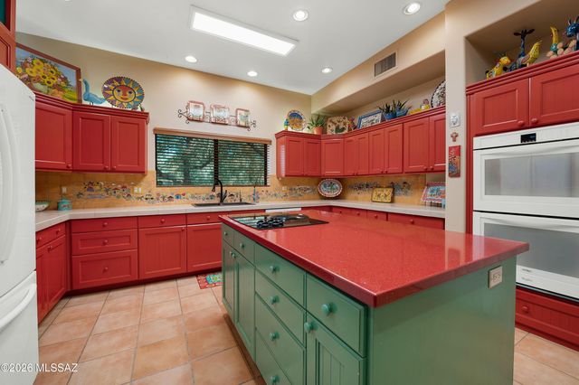 1720 N Forty Niner Drive, Tucson, AZ 85749