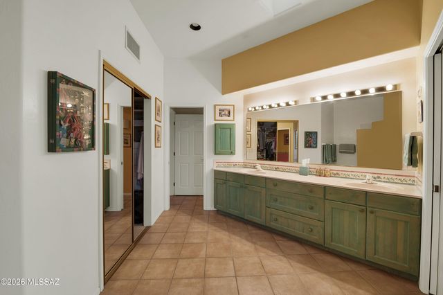 1720 N Forty Niner Drive, Tucson, AZ 85749