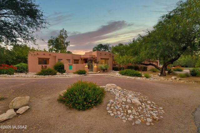 1720 N Forty Niner Drive, Tucson, AZ 85749