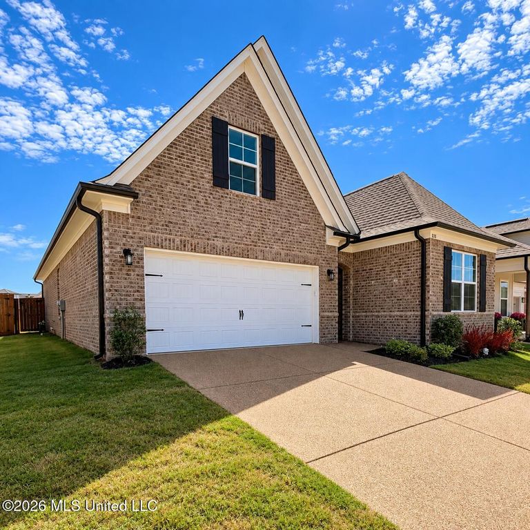 838 W Quitman Court, Nesbit, MS 38651 — photo 2