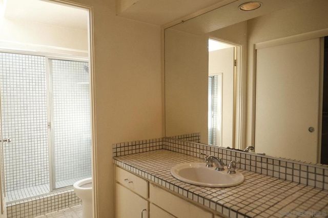 6306 Caminito Del Cervato, San Diego, CA 92111