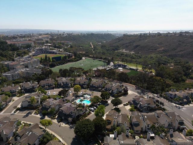 6306 Caminito Del Cervato, San Diego, CA 92111