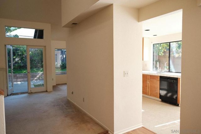 6306 Caminito Del Cervato, San Diego, CA 92111