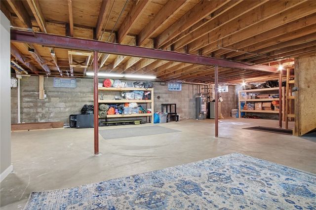 320 Winfield Road, Irondequoit, NY 14622