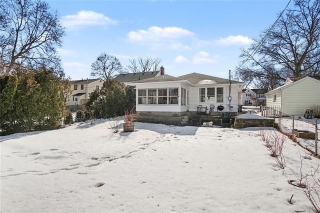 320 Winfield Road, Irondequoit, NY 14622