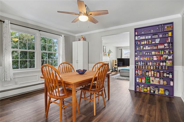 320 Winfield Road, Irondequoit, NY 14622