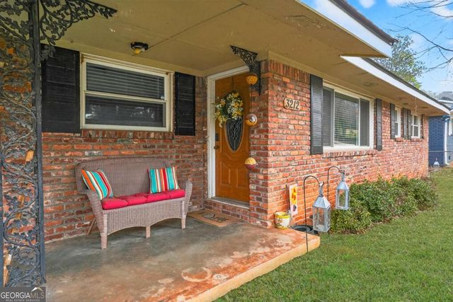 3212 Convair Lane, Decatur, GA 30032