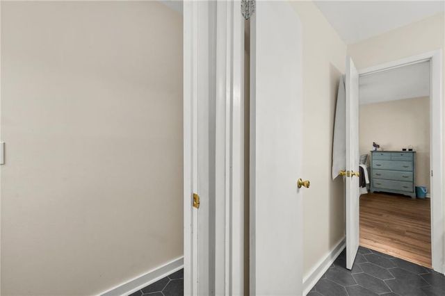 557 Picketts Bend Court, Marietta, GA 30008