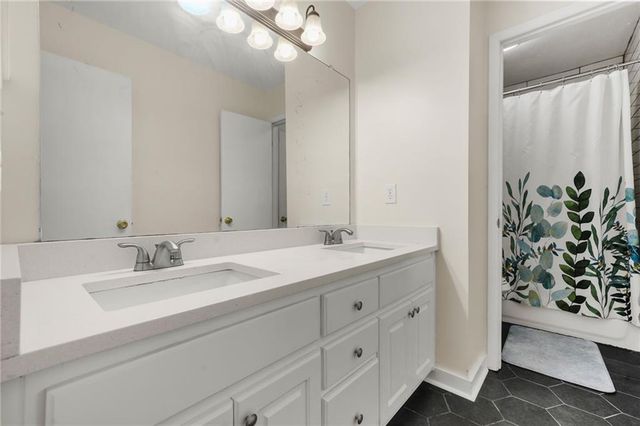 557 Picketts Bend Court, Marietta, GA 30008