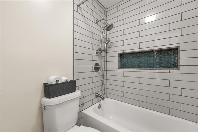 557 Picketts Bend Court, Marietta, GA 30008