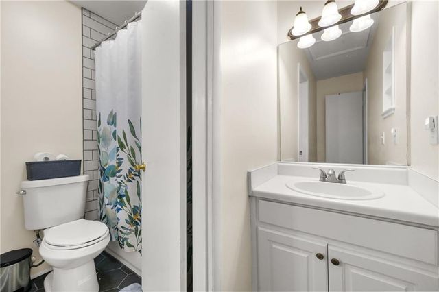 557 Picketts Bend Court, Marietta, GA 30008