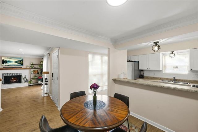 557 Picketts Bend Court, Marietta, GA 30008