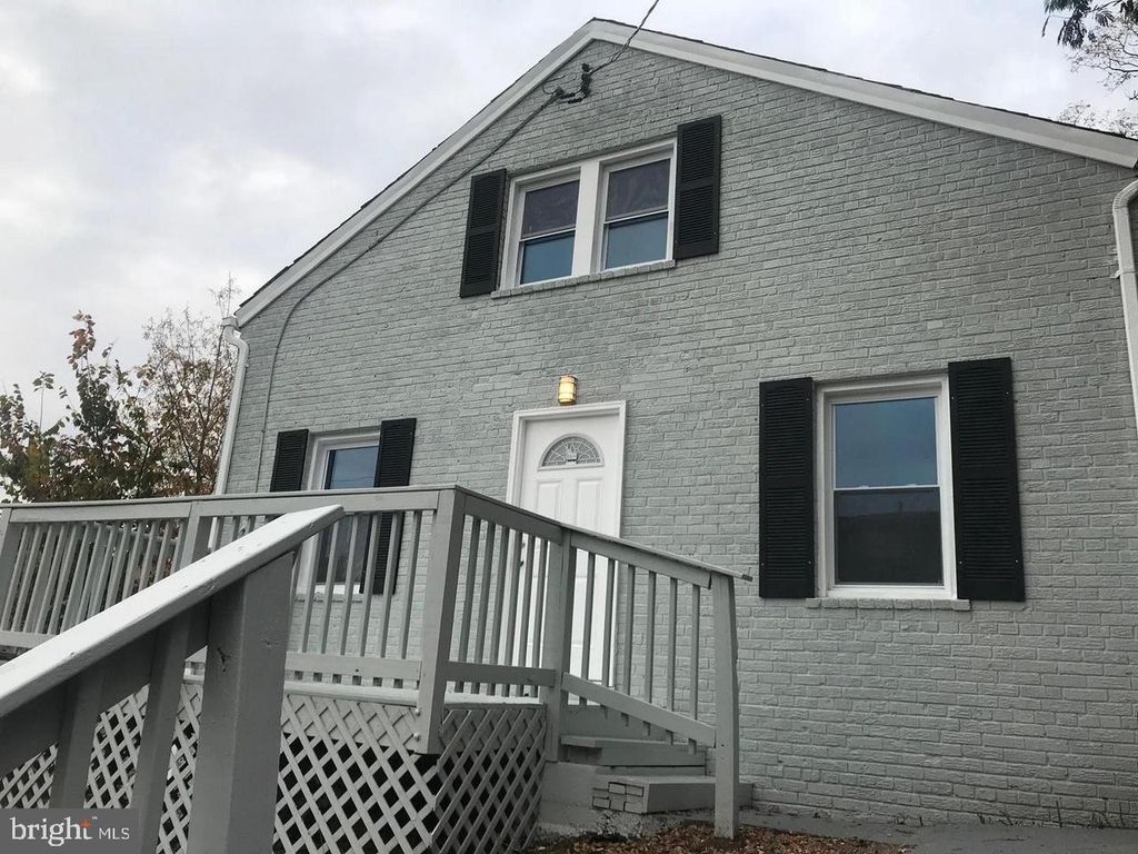 2340 GREEN ST SE, Washington, DC 20020