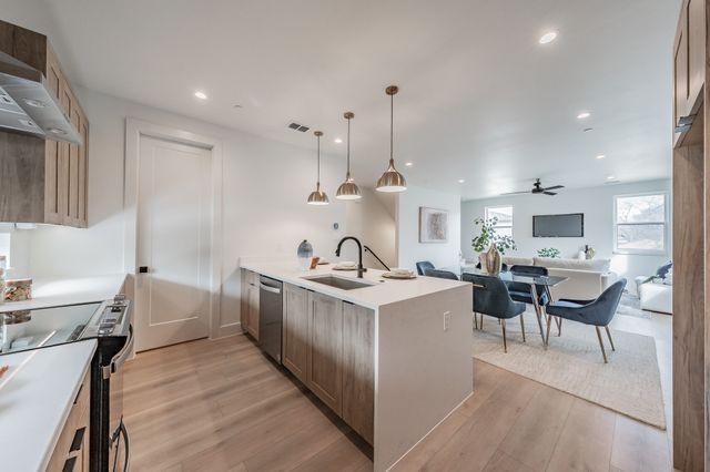 2166 Lovedale Avenue 101, Dallas, TX 75235
