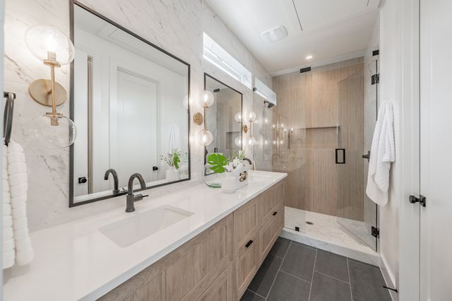 2166 Lovedale Avenue 101, Dallas, TX 75235
