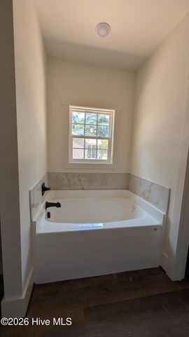 129 Laurel Oak Lane, Pinebluff, NC 28373