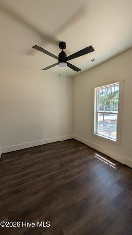 129 Laurel Oak Lane, Pinebluff, NC 28373