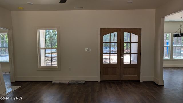129 Laurel Oak Lane, Pinebluff, NC 28373