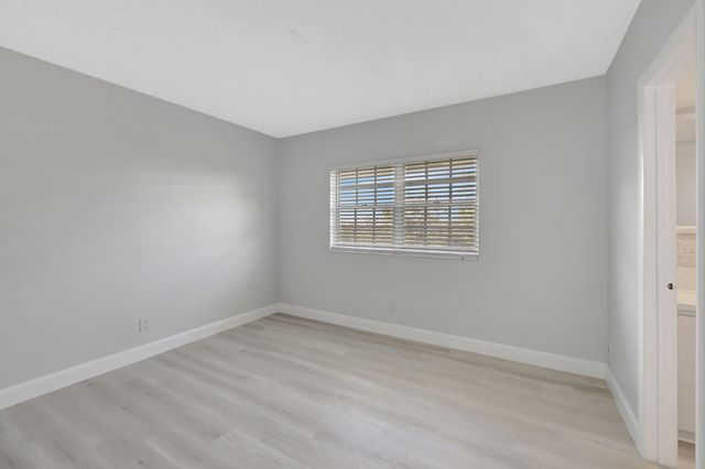 1407 NE 56th Street 408, Fort Lauderdale, FL 33334