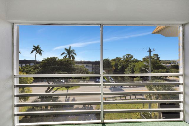 1407 NE 56th Street 408, Fort Lauderdale, FL 33334