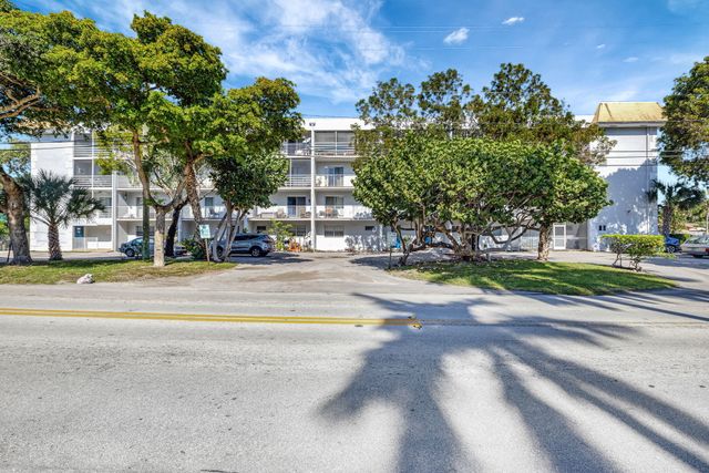 1407 NE 56th Street 408, Fort Lauderdale, FL 33334