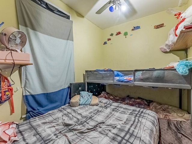 3244 N Drake Avenue, Chicago, IL 60618