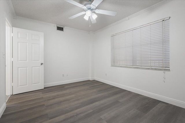 896 N Federal Highway 322, Lantana, FL 33462