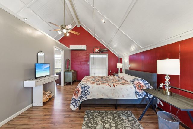 131 & 132 Blue Bird LN, Tow, TX 78672
