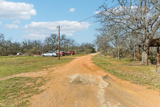 131 & 132 Blue Bird LN, Tow, TX 78672