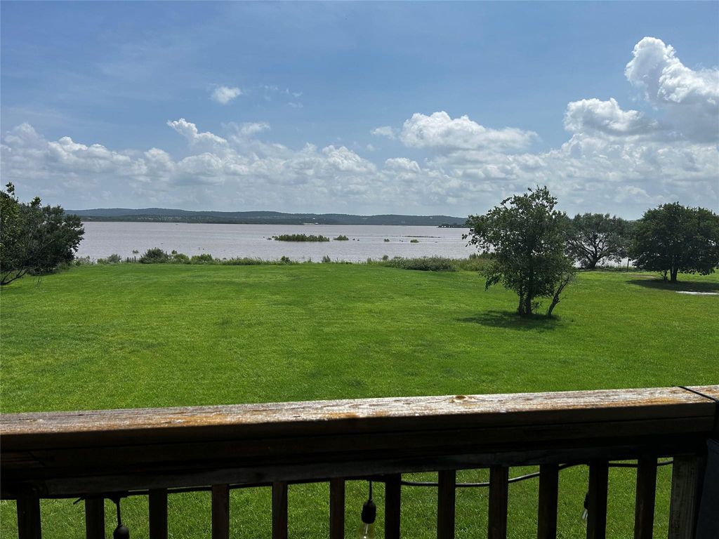 131 & 132 Blue Bird LN, Tow, TX 78672