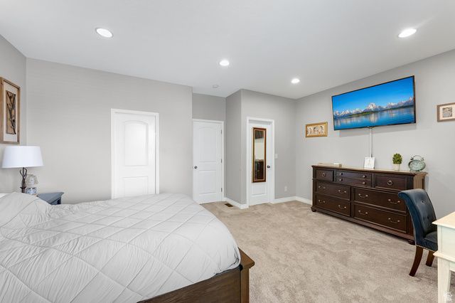 244 W ALPINE DR, Saratoga Springs, UT 84045