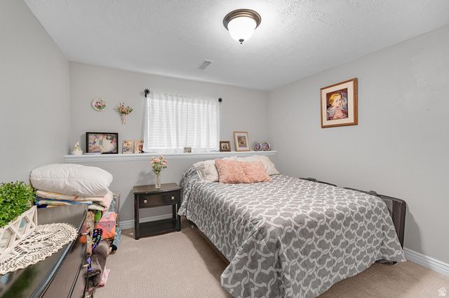 244 W ALPINE DR, Saratoga Springs, UT 84045