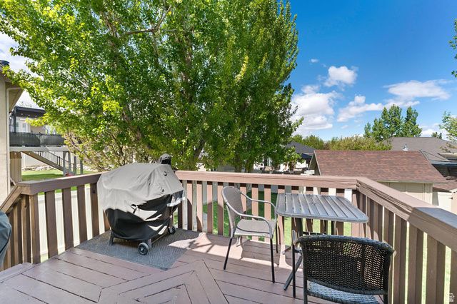 244 W ALPINE DR, Saratoga Springs, UT 84045